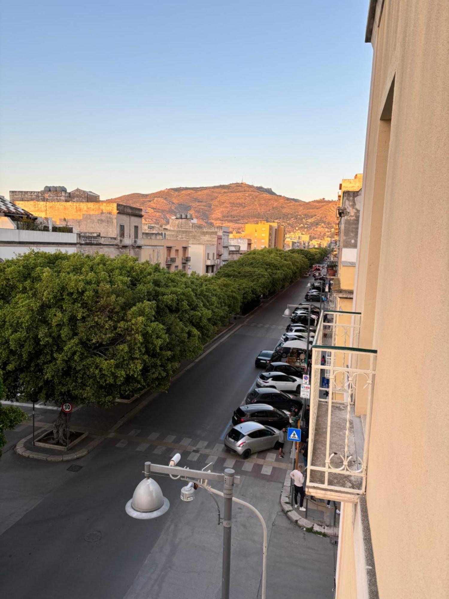 Da Nanae Lägenhet Trapani Exteriör bild