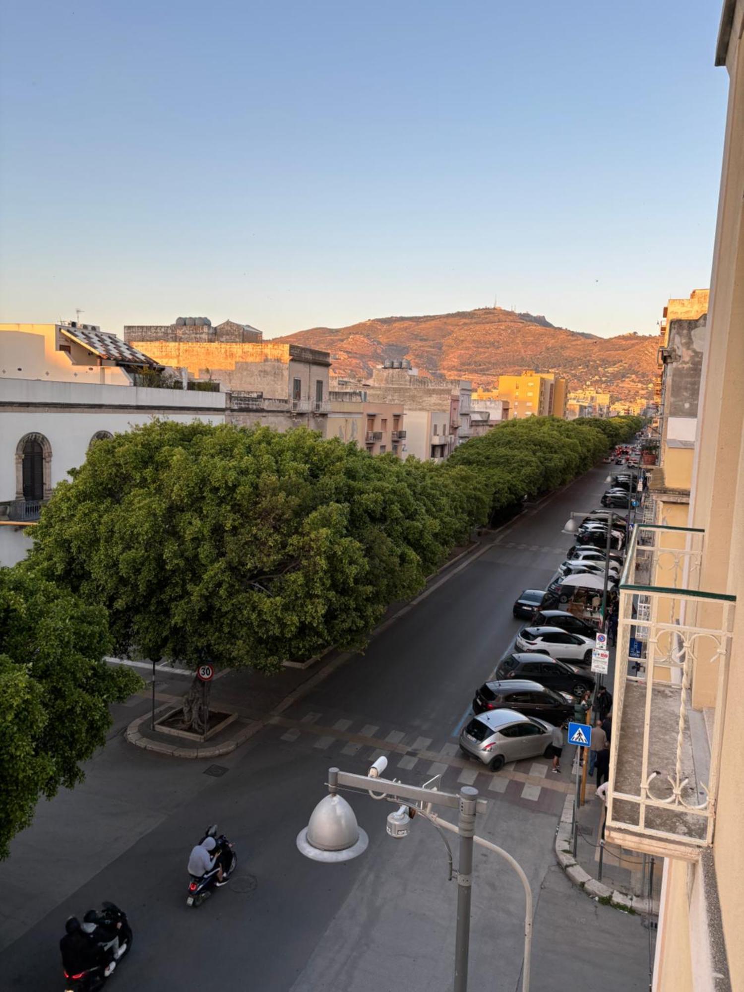 Da Nanae Lägenhet Trapani Exteriör bild